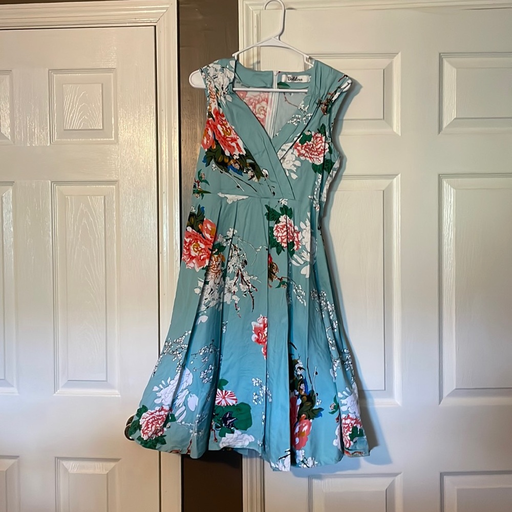 Blue floral spring dress with full skirt
